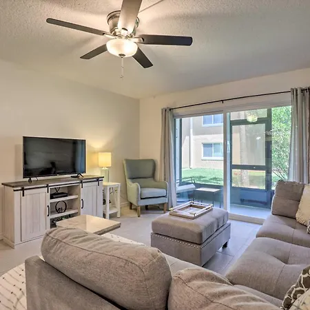 St Augustine Getaway With Porch 1 Block To Beach!